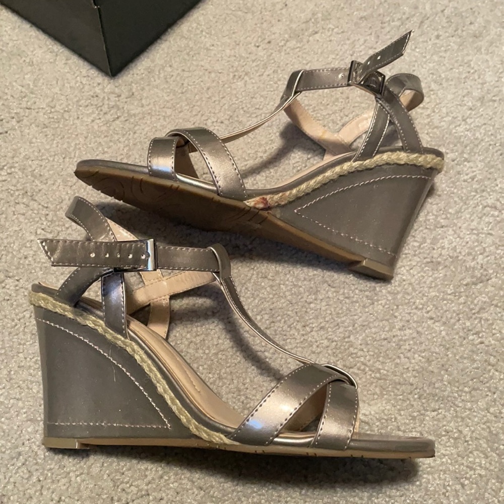 Champagne spring silver wedges heels